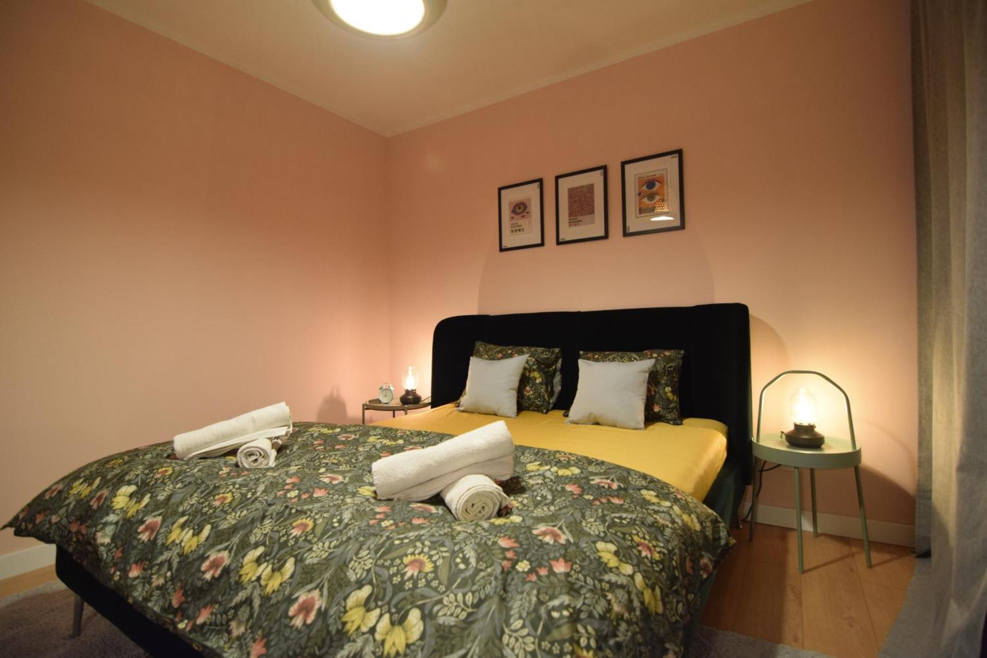 Stylish Apartment With Video Projector Bükreş Dış mekan fotoğraf